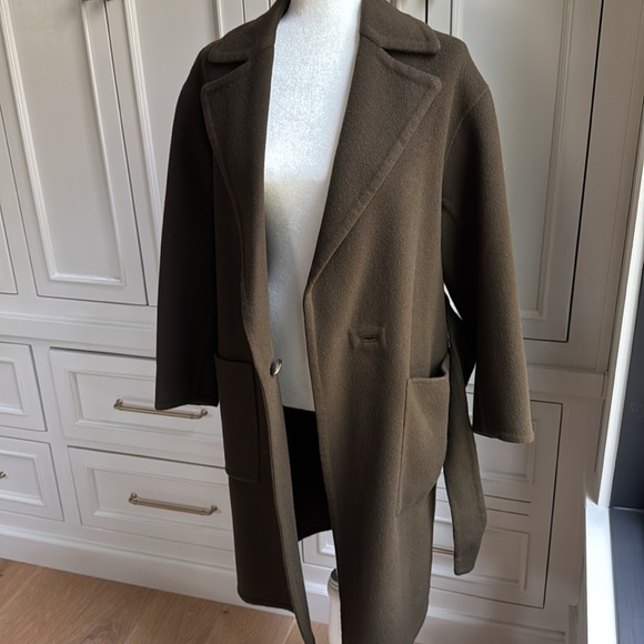 NWOT Vince wool blend trench coat. Army green/brown color, XS, oversized fit. - Picture 4 of 11